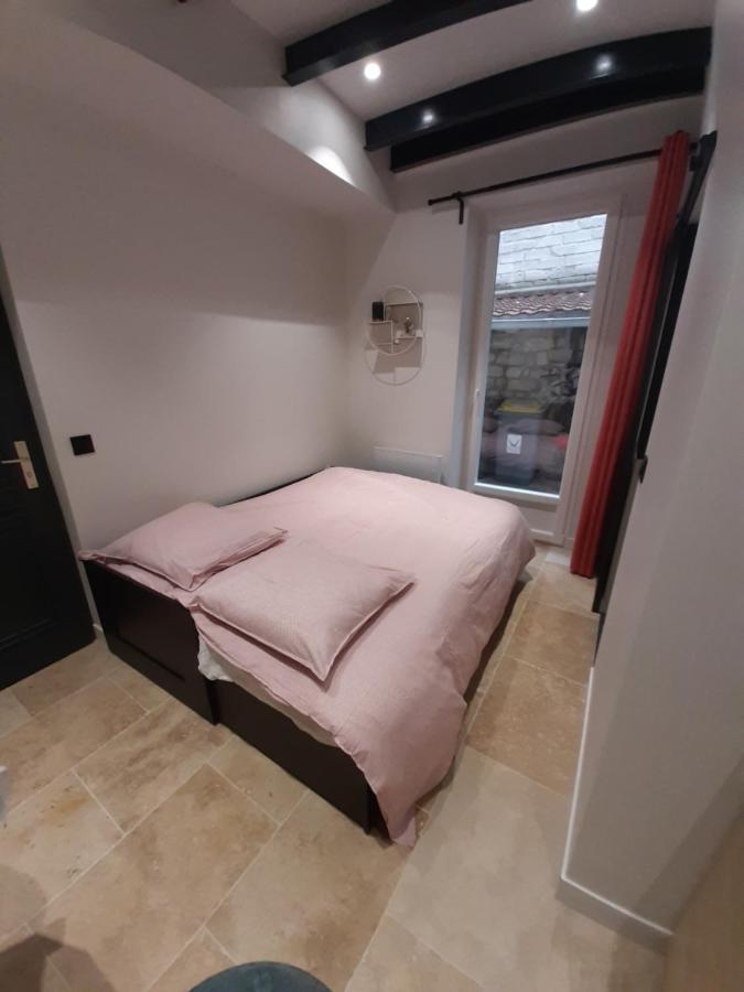 La Studette Du Theatre Apartment Boulogne-Billancourt Exterior photo
