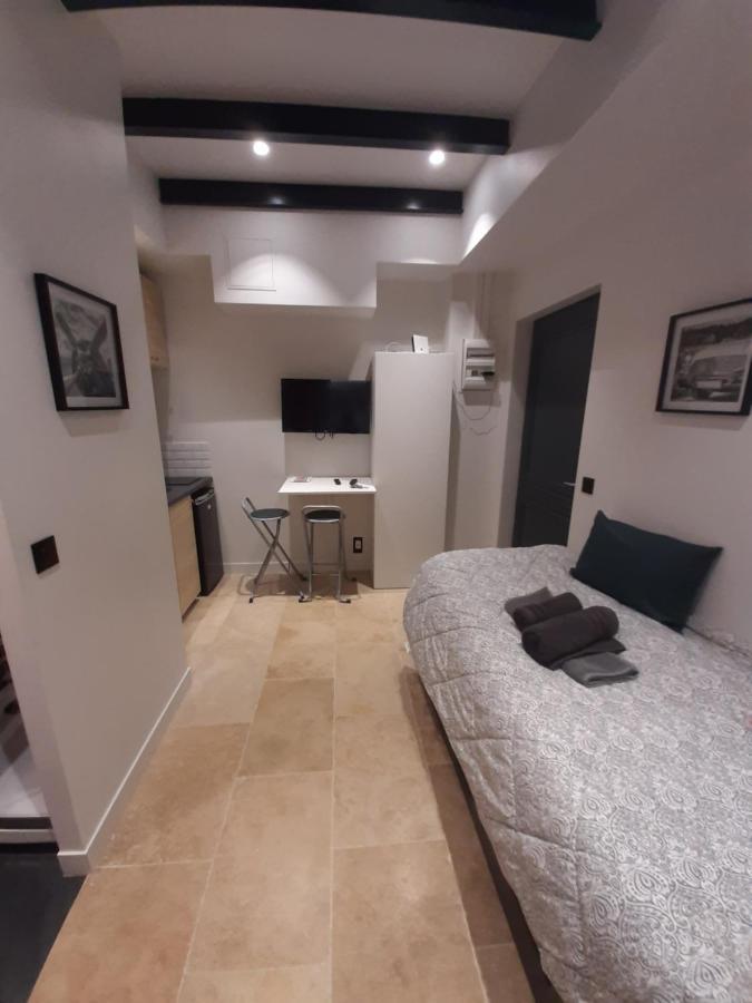 La Studette Du Theatre Apartment Boulogne-Billancourt Exterior photo